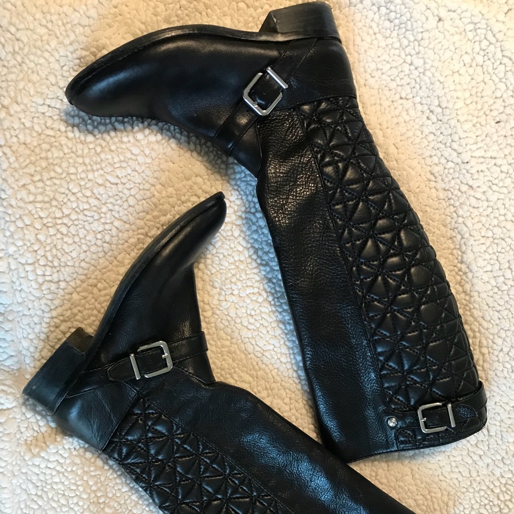 Black boots